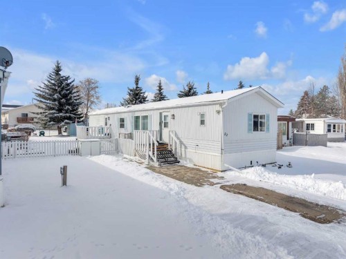 52-4922 Womacks Road, Blackfalds, AB 