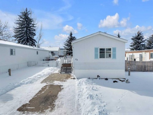 52-4922 Womacks Road, Blackfalds, AB 