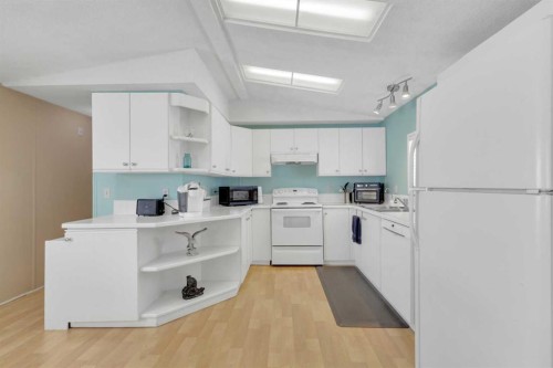 52-4922 Womacks Road, Blackfalds, AB 