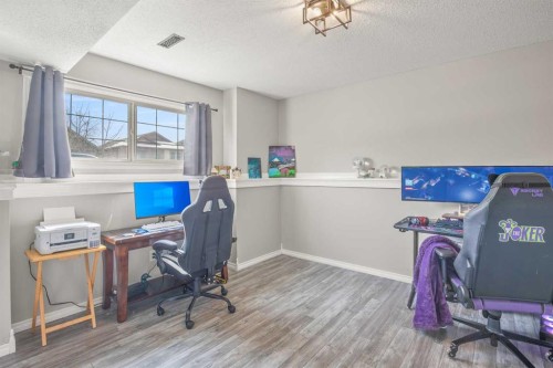 44 White Avenue, Red Deer, AB - Indoor