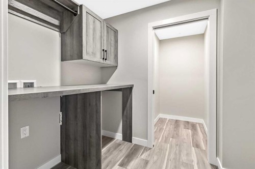 405-97 Station Drive, Sylvan Lake, AB - Indoor