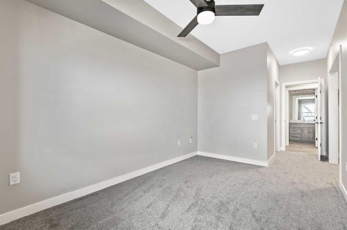 405-97 Station Drive, Sylvan Lake, AB - Indoor Photo Showing Other Room