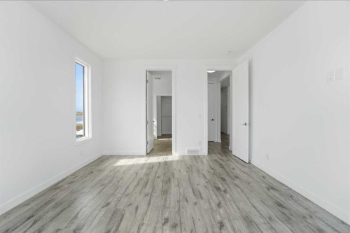 4240 Bauman Way, Innisfail, AB - Indoor Photo Showing Other Room