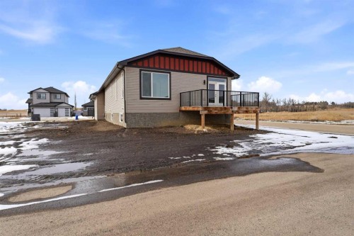 4240 Bauman Way, Innisfail, AB - Outdoor With Deck Patio Veranda