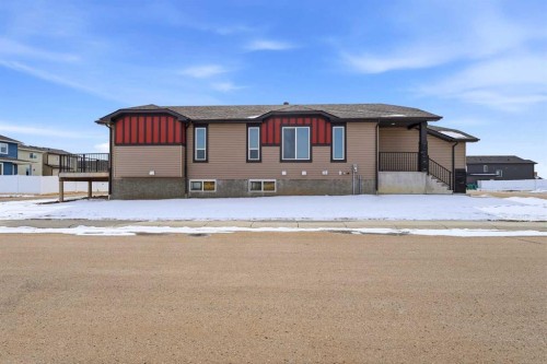 4240 Bauman Way, Innisfail, AB - Outdoor