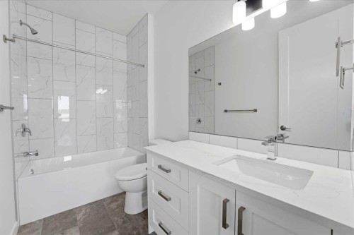 4240 Bauman Way, Innisfail, AB - Indoor Photo Showing Bathroom
