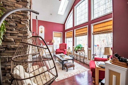 295 Jarvis Glen Close, Jarvis Bay, AB - Indoor