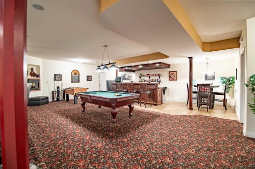 295 Jarvis Glen Close, Jarvis Bay, AB - Indoor Photo Showing Other Room