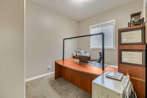18 Mackenzie Crescent, Lacombe, AB - Indoor Photo Showing Office