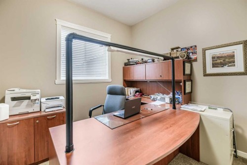 18 Mackenzie Crescent, Lacombe, AB - Indoor Photo Showing Other Room