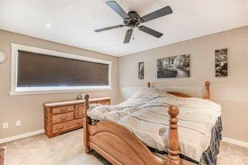 18 Mackenzie Crescent, Lacombe, AB - Indoor Photo Showing Bedroom