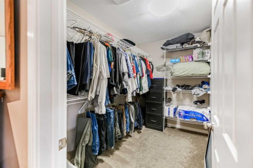 18 Mackenzie Crescent, Lacombe, AB - Indoor With Storage