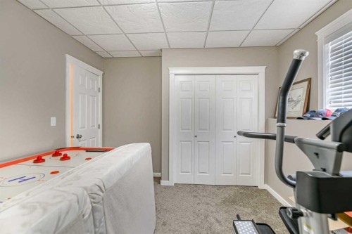 18 Mackenzie Crescent, Lacombe, AB - Indoor Photo Showing Bedroom