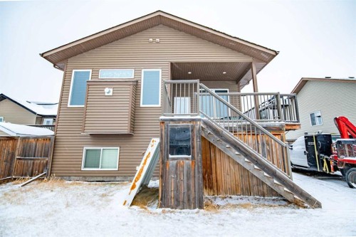 18 Mackenzie Crescent, Lacombe, AB - Outdoor With Exterior