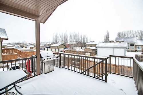 18 Mackenzie Crescent, Lacombe, AB - Outdoor With Exterior