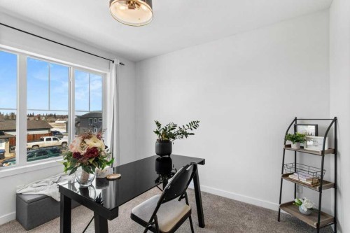 157 Hampton Crescent, Sylvan Lake, AB - Indoor Photo Showing Dining Room
