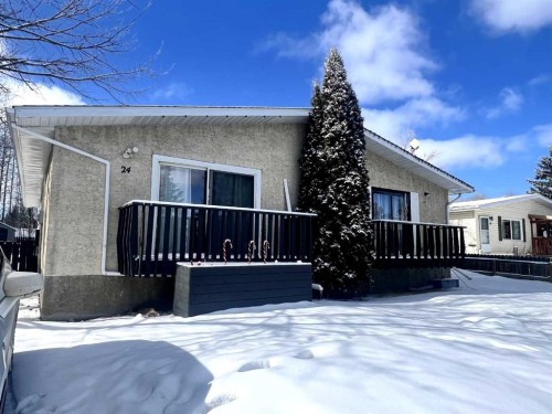 24 45 Street Crescent  Sylvan Lake, AB T4S 2P9
