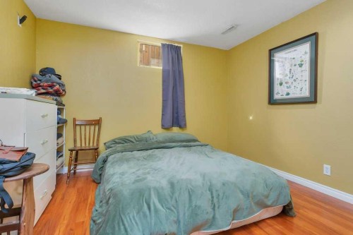 3601 41 Avenue, Red Deer, AB - Indoor Photo Showing Bedroom