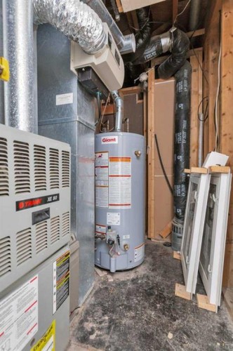 3601 41 Avenue, Red Deer, AB - Indoor Photo Showing Basement