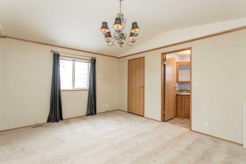 4905 Doncaster Avenue, Red Deer, AB 