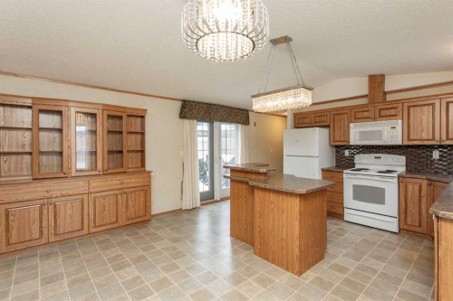 4905 Doncaster Avenue, Red Deer, AB 
