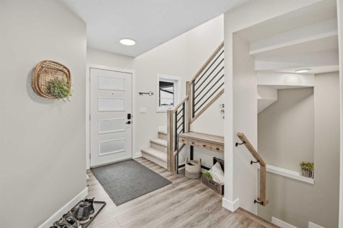 52 Iron Gate Boulevard, Sylvan Lake, AB - Indoor Photo Showing Other Room