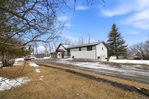 37301 Range Road 264, Rural Red Deer County, AB - Outdoor