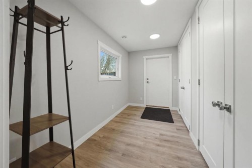 37301 Range Road 264, Rural Red Deer County, AB - Indoor Photo Showing Other Room