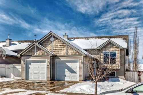 116 Old Boomer Road  Sylvan Lake, AB T4S 2J1