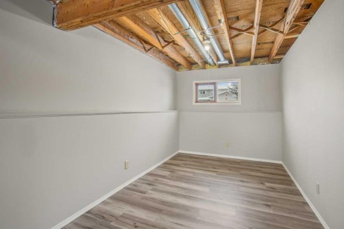 4721 46 Street, Sylvan Lake, AB - Indoor Photo Showing Other Room