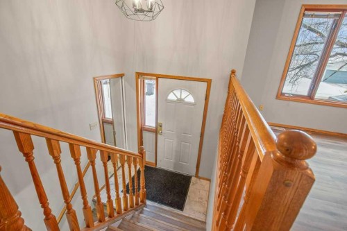 4721 46 Street, Sylvan Lake, AB - Indoor Photo Showing Other Room