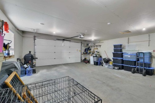 810 800 Ramage Close, Red Deer, AB - Indoor Photo Showing Garage
