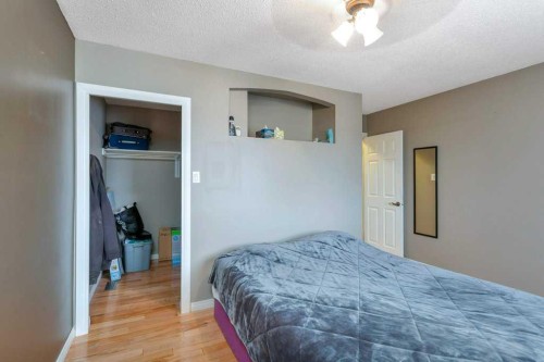 7 Nellis Avenue, Red Deer, AB - Indoor Photo Showing Bedroom