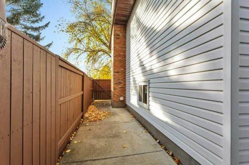 7 Nellis Avenue, Red Deer, AB - Outdoor With Exterior