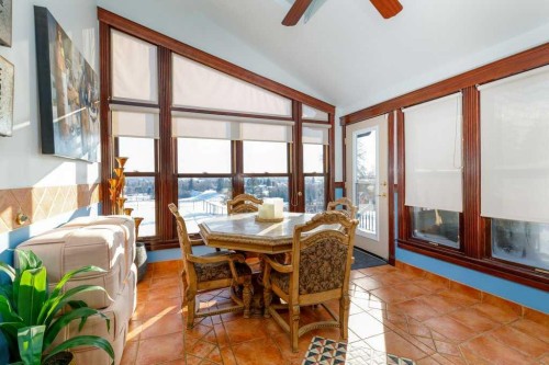85 Oberlin Avenue, Red Deer, AB - Indoor Photo Showing Dining Room