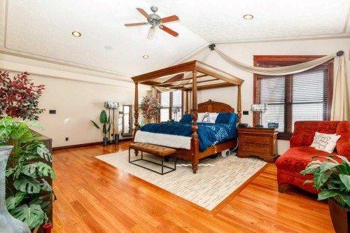 85 Oberlin Avenue, Red Deer, AB - Indoor Photo Showing Bedroom