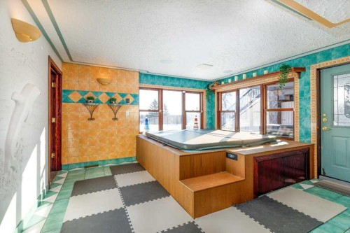 85 Oberlin Avenue, Red Deer, AB - Indoor Photo Showing Other Room