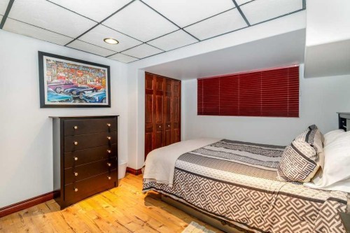 85 Oberlin Avenue, Red Deer, AB - Indoor Photo Showing Bedroom