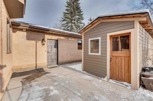 211 4 Avenue Se, Three Hills, AB - Outdoor With Exterior