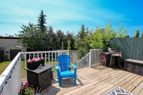 60 Arnold Close, Red Deer, AB - Outdoor With Deck Patio Veranda