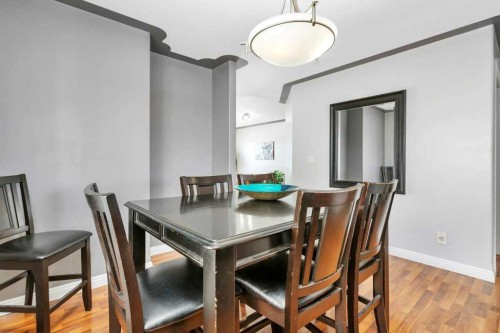 95 Jepsen Crescent, Red Deer, AB - Indoor Photo Showing Dining Room