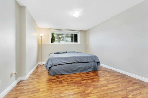 95 Jepsen Crescent, Red Deer, AB - Indoor Photo Showing Bedroom