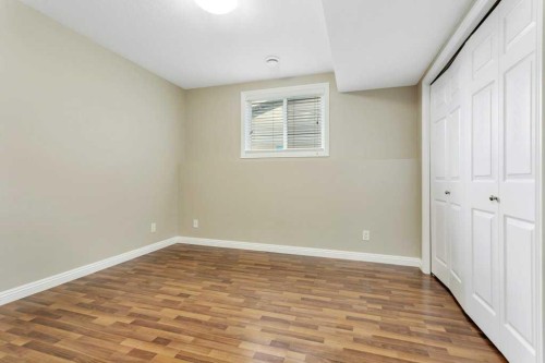 95 Jepsen Crescent, Red Deer, AB - Indoor Photo Showing Other Room