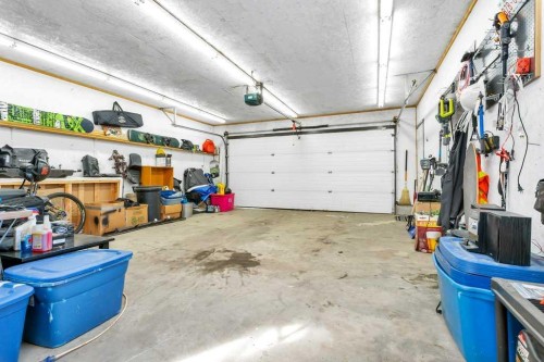 95 Jepsen Crescent, Red Deer, AB - Indoor Photo Showing Garage