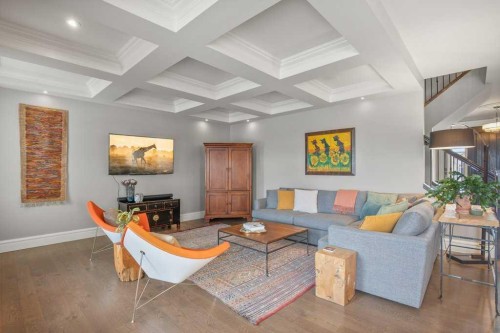 24 Sawyer Close, Red Deer, AB - Indoor Photo Showing Living Room