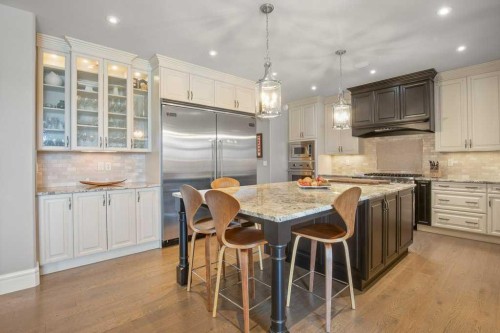 24 Sawyer Close, Red Deer, AB - Indoor Photo Showing Kitchen With Upgraded Kitchen