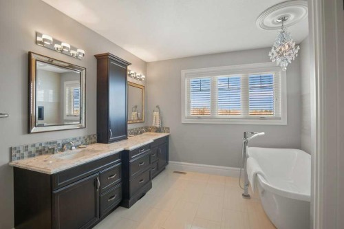 24 Sawyer Close, Red Deer, AB - Indoor Photo Showing Bathroom