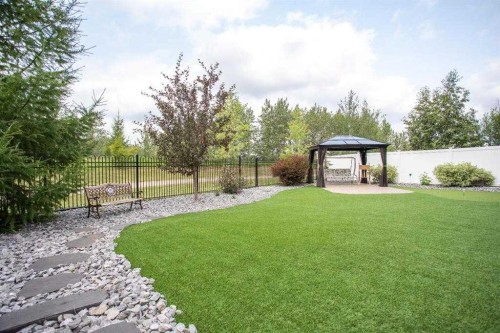24 Sawyer Close, Red Deer, AB - Outdoor
