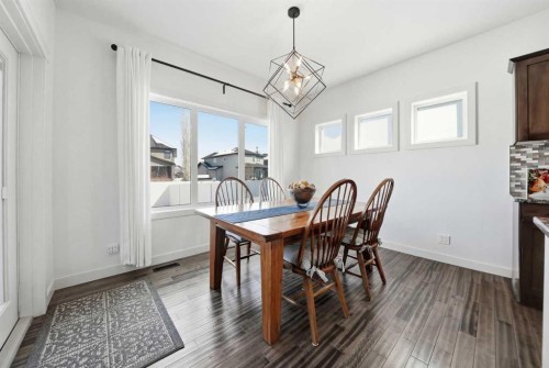 118 Viscount Drive, Red Deer, AB - Indoor Photo Showing Dining Room