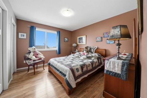 146 Truant Crescent, Red Deer, AB - Indoor Photo Showing Bedroom